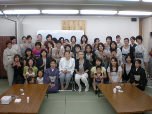 夏のお楽しみ会・帯留めづくり