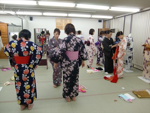 ゆかた着付教室