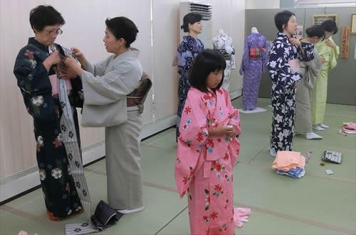 ゆかた着付教室