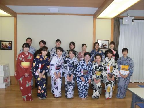 浴衣の着せ付け-旭川荘